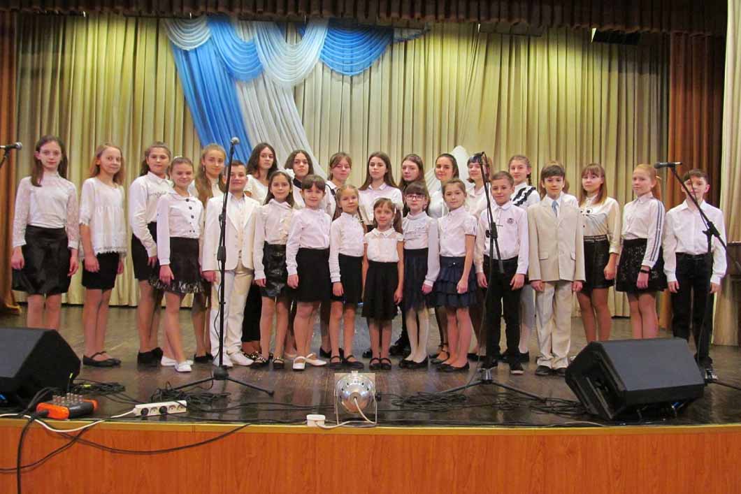 Анна Хоменко, концертмейстер - Софія Бурма